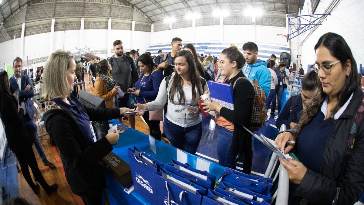 Polo Industrial de Cubatão na 10ª Feira de Carreiras