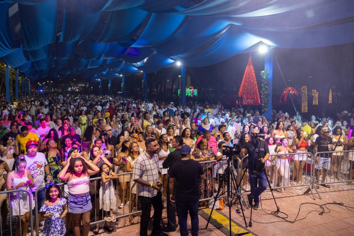 Cubatão reúne 55 mil pessoas no Réveillon do Píer do Casqueiro